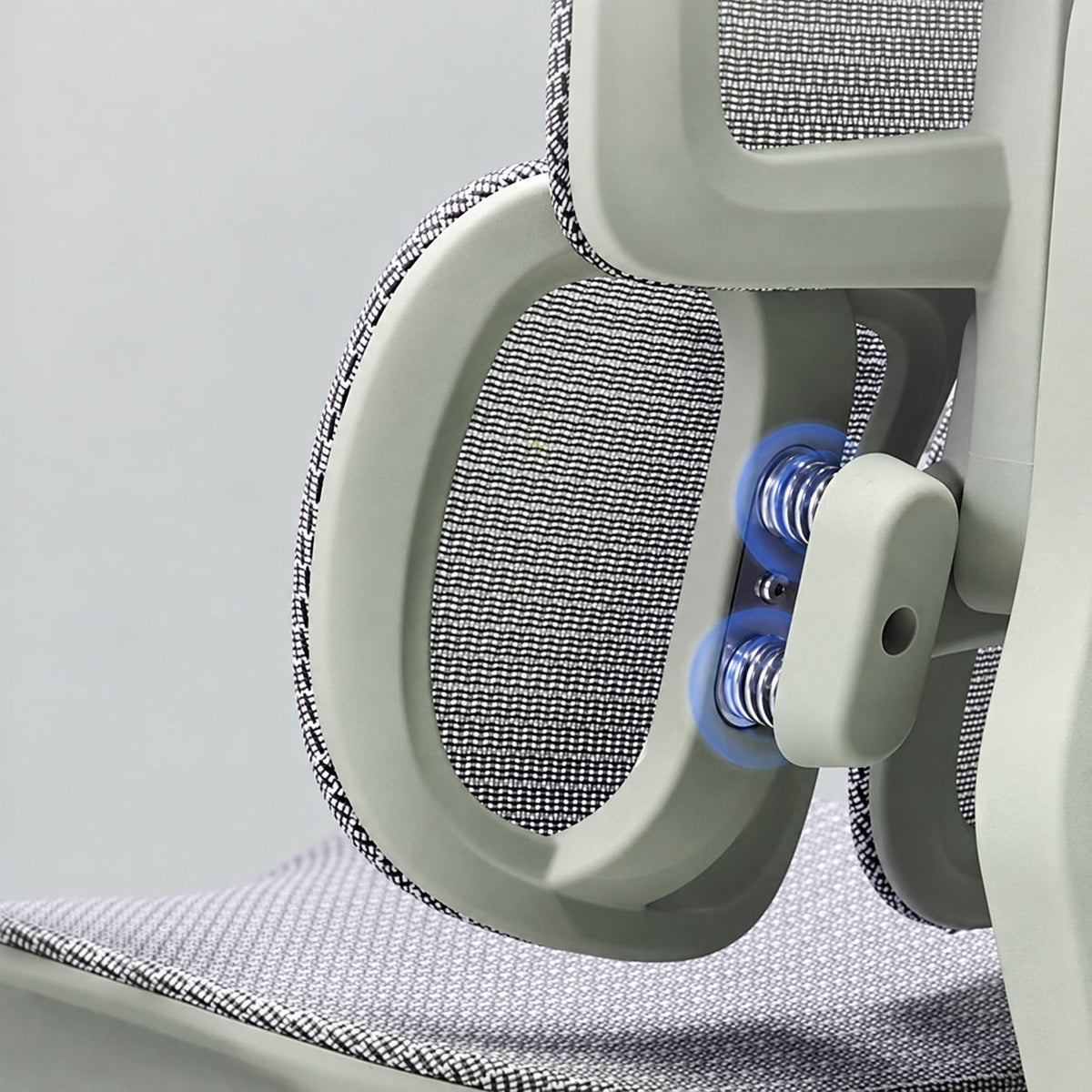 JY 031 Lumbar Support Footrest Gaming Chair